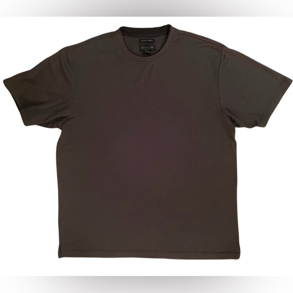 MEN’S MICRO TOUCH VAN HEUSEN TEE size Large